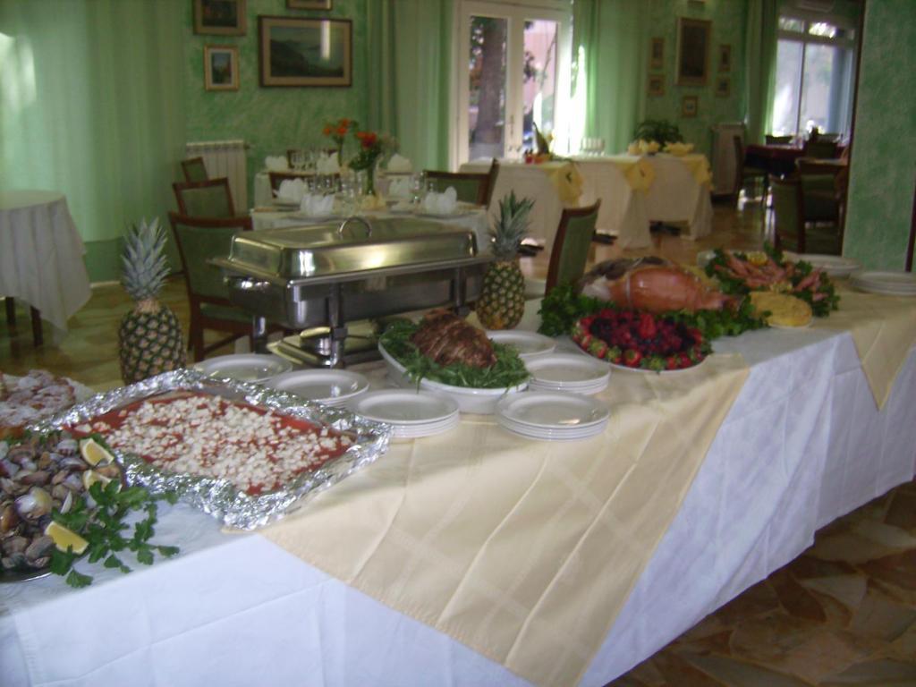 Hotel Arco Del Sole Lavagna Zewnętrze zdjęcie