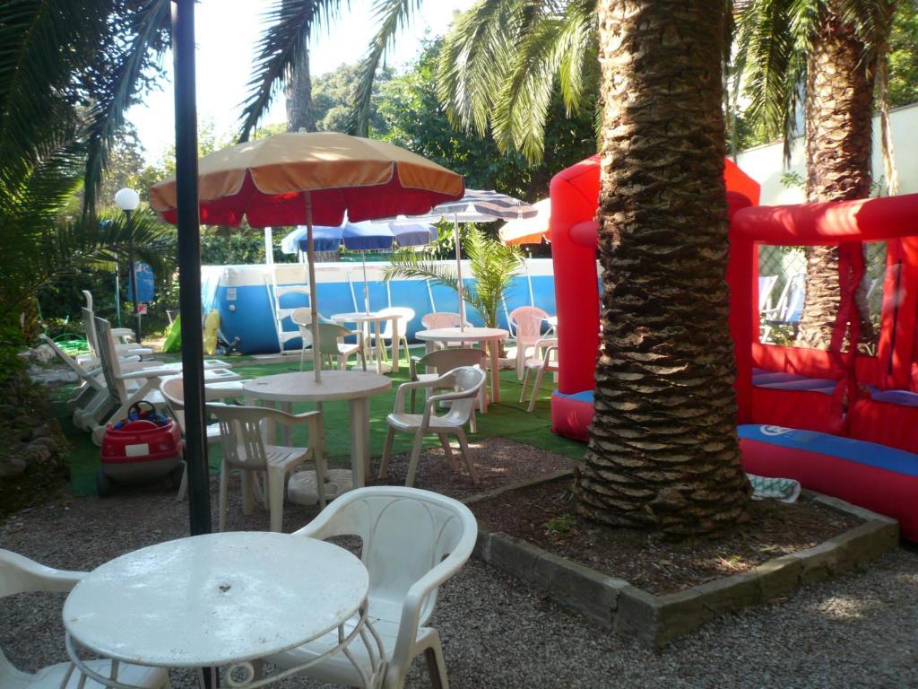 Hotel Arco Del Sole Lavagna Zewnętrze zdjęcie